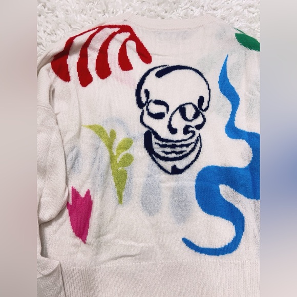 NWT 360 CASHMERE Ryanne Skull Abstract Graffiti Pullover Sweater Size S - Picture 5 of 6